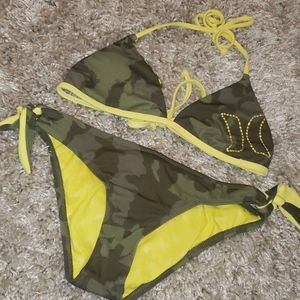 Hurley camo bikini
